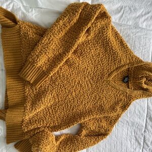 BoBeau Textured Tan Sweater size M, NWOT
